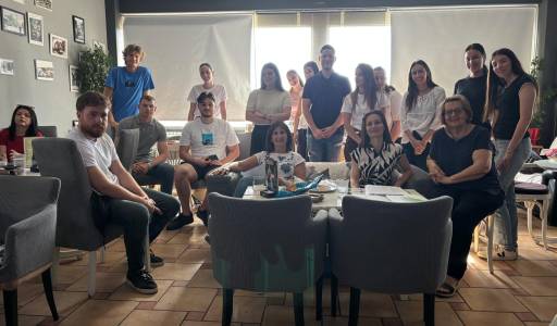 Održana radionica „Eko-oznake prehrambenih proizvoda – vodič za odgovoran izbor potrošača“ i terenska nastava „Tragom zelenih oznaka“ u sklopu projekta „EKO DETEKTIVI: TRAGOM ZELENIH OZNAKA“